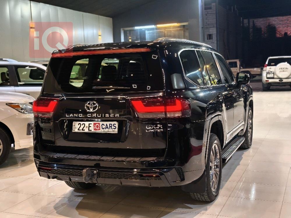 تويوتا لاندكروزر